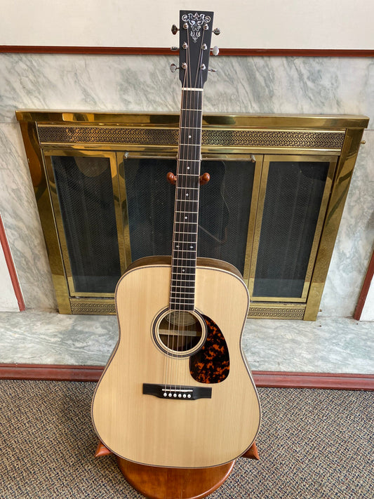 LARRIVEE D-40 CUSTOM