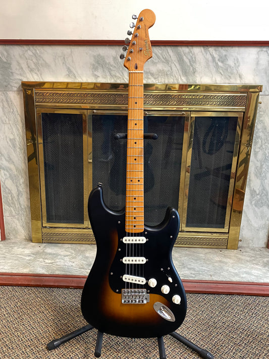 SQUIER 40TH ANNIVERSARY STRATOCASTER