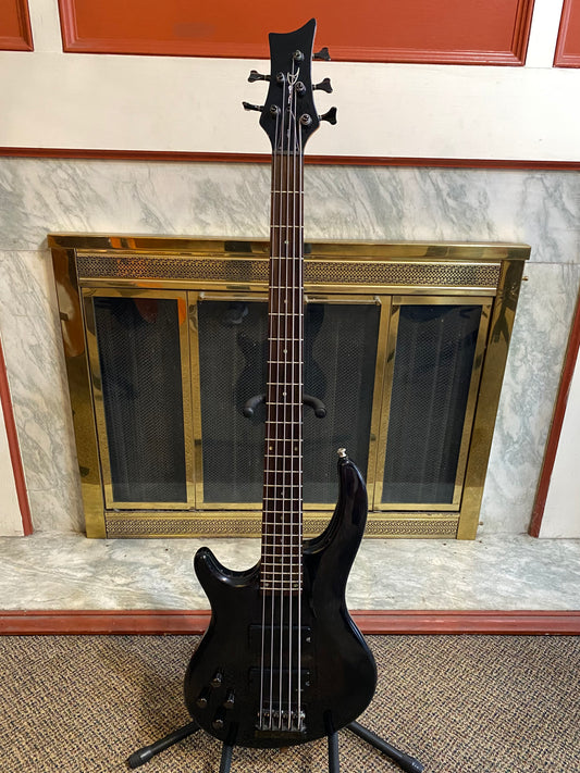 DEAN EDGE LEFT HANDED 5 STRING BASS